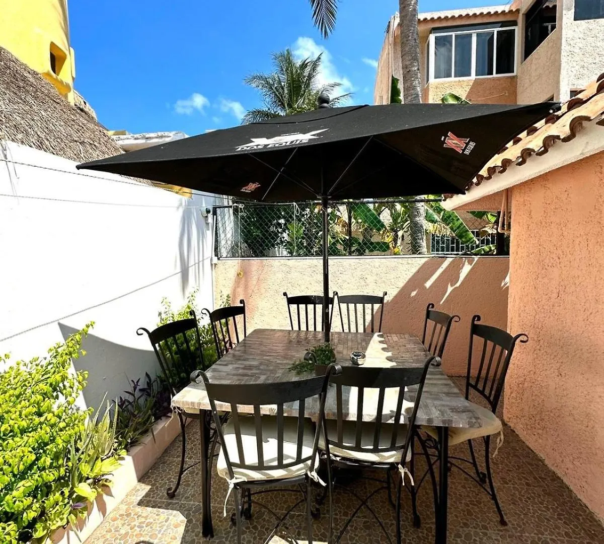 Casa Hermosa En Zona Hotelera Frente Laguna Κανκούν Μεξικό